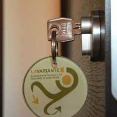 Hotel La Variante Фонтевиво ванная фото 2