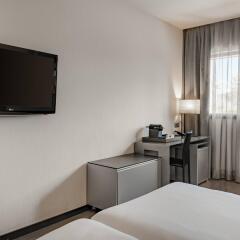 AC Hotel Atocha by Marriott удобства в номере