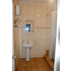 Отель Afrikiko Turkish Restaurant & Guesthouse ванная