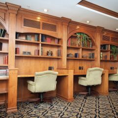Отель Sunshine Suites at The Piero развлечения