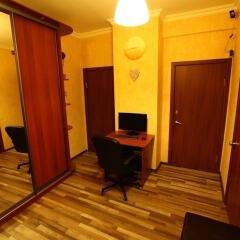 Teddy Hostel сейф в номере
