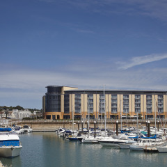 Radisson Blu Waterfront Hotel, Jersey фото 3
