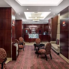 Отель Beach Rotana All Suites интерьер отеля фото 3