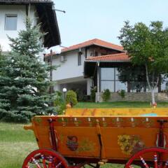 Отель Guest House Debar Велико Тырново с домашними животными