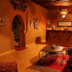 Отель Kasbah Mohayut Марокко, Мерзуга - отзывы, цены и фото номеров - забронировать отель Kasbah Mohayut онлайн интерьер отеля