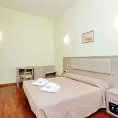 Отель The Guesthouse Италия, Рим - 1 отзыв об отеле, цены и фото номеров - забронировать отель The Guesthouse онлайн комната для гостей