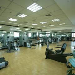 Отель West Zone Plaza Hotel Apartments ОАЭ, Дубай - отзывы, цены и фото номеров - забронировать отель West Zone Plaza Hotel Apartments онлайн спортивное сооружение