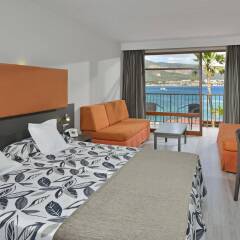 Отель Alua Hawaii Mallorca & Suites комната для гостей