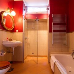 Отель Apartmany Villa Liberty Чехия, Карловы Вары - отзывы, цены и фото номеров - забронировать отель Apartmany Villa Liberty онлайн ванная