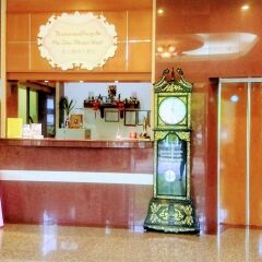 Mei Zhou Phuket Hotel интерьер отеля