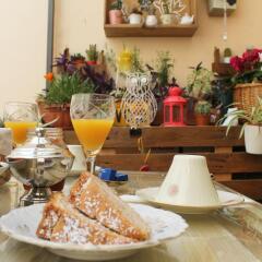 Отель Buen Aire B&B Cagliari гостиничный бар