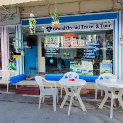 Отель The Grand Orchid Inn питание