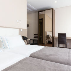 Отель Fenicius Charme Hotel Португалия, Лиссабон - 1 отзыв об отеле, цены и фото номеров - забронировать отель Fenicius Charme Hotel онлайн комната для гостей фото 2