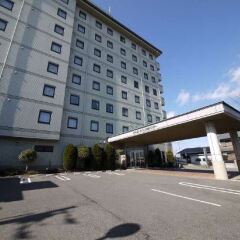 Hotel Route-Inn Oogaki Inter Огаки парковка