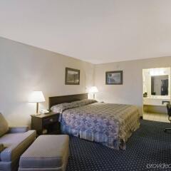 Отель Americas Best Value Inn Fort Worth/Hurst комната для гостей