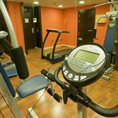 Zenit Valencia Hotel фитнесс-зал