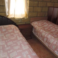 Отель Sevan Lake Cottages комната для гостей
