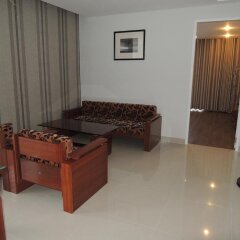 Апартаменты White Swan Apartment комната для гостей фото 4