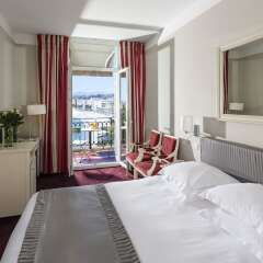 Отель Hôtel Suisse комната для гостей фото 8