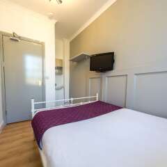 OYO Kings Hotel Лондон удобства в номере