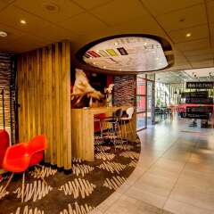 Отель Ibis Poznan Stare Miasto Польша, Познань - 1 отзыв об отеле, цены и фото номеров - забронировать отель Ibis Poznan Stare Miasto онлайн развлечения