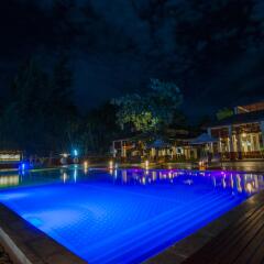 Отель Merciel Retreat & Resort бассейн