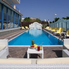 Отель Ascot Италия, Мизано Адриатико - отзывы, цены и фото номеров - забронировать отель Ascot онлайн бассейн