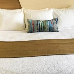 Отель Best Western Atlantic Beach Resort США, Майами-Бич - - забронировать отель Best Western Atlantic Beach Resort, цены и фото номеров сейф в номере