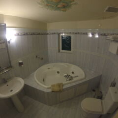 Exis Boutique Hotel ванная
