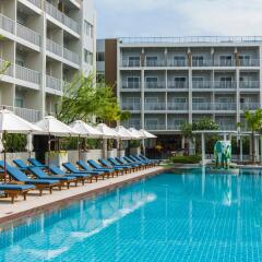 Отель Ramada by Wyndham Phuket Deevana Patong бассейн фото 3