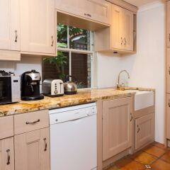Отель 2 Bedroom Garden Apartment near Wimbledon Великобритания, Лондон - отзывы, цены и фото номеров - забронировать отель 2 Bedroom Garden Apartment near Wimbledon онлайн в номере фото 2