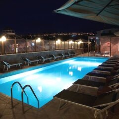 Grand Hotel Yerevan Ереван с домашними животными
