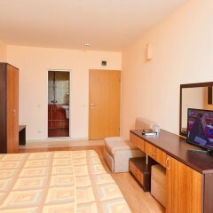 Отель Guest House California Поморие интерьер отеля