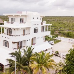 Отель El Hotelito парковка
