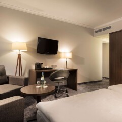 Отель Wyndham Köln Германия, Кёльн - 3 отзыва об отеле, цены и фото номеров - забронировать отель Wyndham Köln онлайн удобства в номере