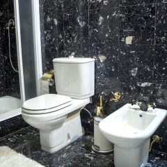 Отель House With 5 Bedrooms in Britiande, With Wonderful Mountain View, Encl ванная