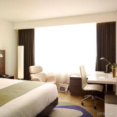 Отель Park Plaza Sukhumvit Bangkok комната для гостей фото 3