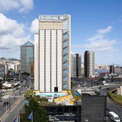 Отель Novotel Genova City Италия, Генуя - 6 отзывов об отеле, цены и фото номеров - забронировать отель Novotel Genova City онлайн балкон
