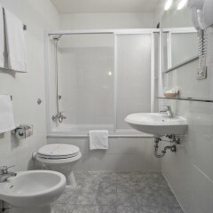 Select Hotel ванная
