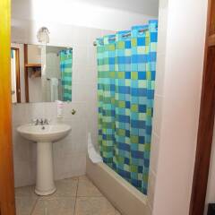 Отель Negril Tree House Resort ванная