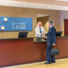Отель Holiday Inn Express Haskell-Wayne Area интерьер отеля фото 2