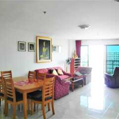 Апартаменты Sea View 1 bed Apartment Паттайя комната для гостей фото 3