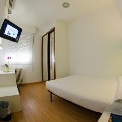 Hotel Centro Vitoria hcv комната для гостей фото 2