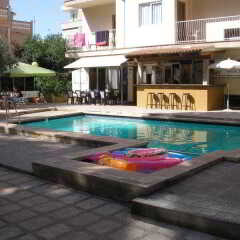 Отель Elegance Playa Arenal III с домашними животными