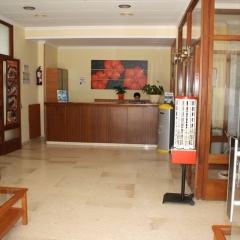 Отель ApartHotel Las Mariposas Испания, Льорет-де-Мар - 1 отзыв об отеле, цены и фото номеров - забронировать отель ApartHotel Las Mariposas онлайн