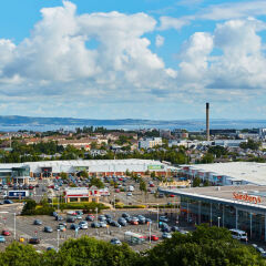 Отель Holiday Inn Edinburgh City West Эдинбург балкон