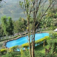 Отель The Begnas Lake Resort & Villas Непал, Лехнат - отзывы, цены и фото номеров - забронировать отель The Begnas Lake Resort & Villas онлайн бассейн фото 2