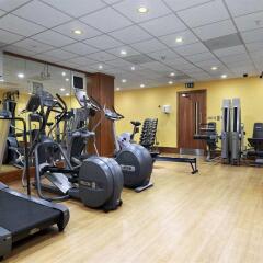 Отель Hilton London Canary Wharf фитнесс-зал фото 4