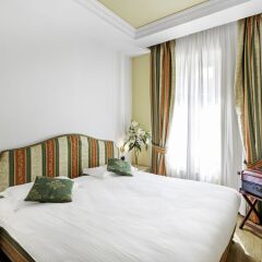 Residence St. Andrew's Palace in Warsaw, Poland from 126$, photos, reviews - zenhotels.com guestroom photo 2