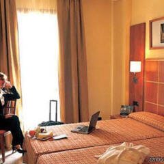 Hotel Exe Ciudad de Cordoba детские мероприятия